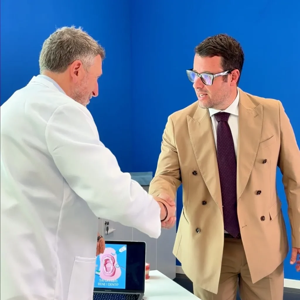 FOTO 4 - Avvocato Dentista